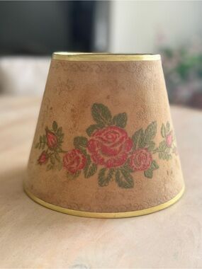Vintage Aladdin Whip-O-Lite Table Lamp Shade - stenciled or flocked Floral Rose
